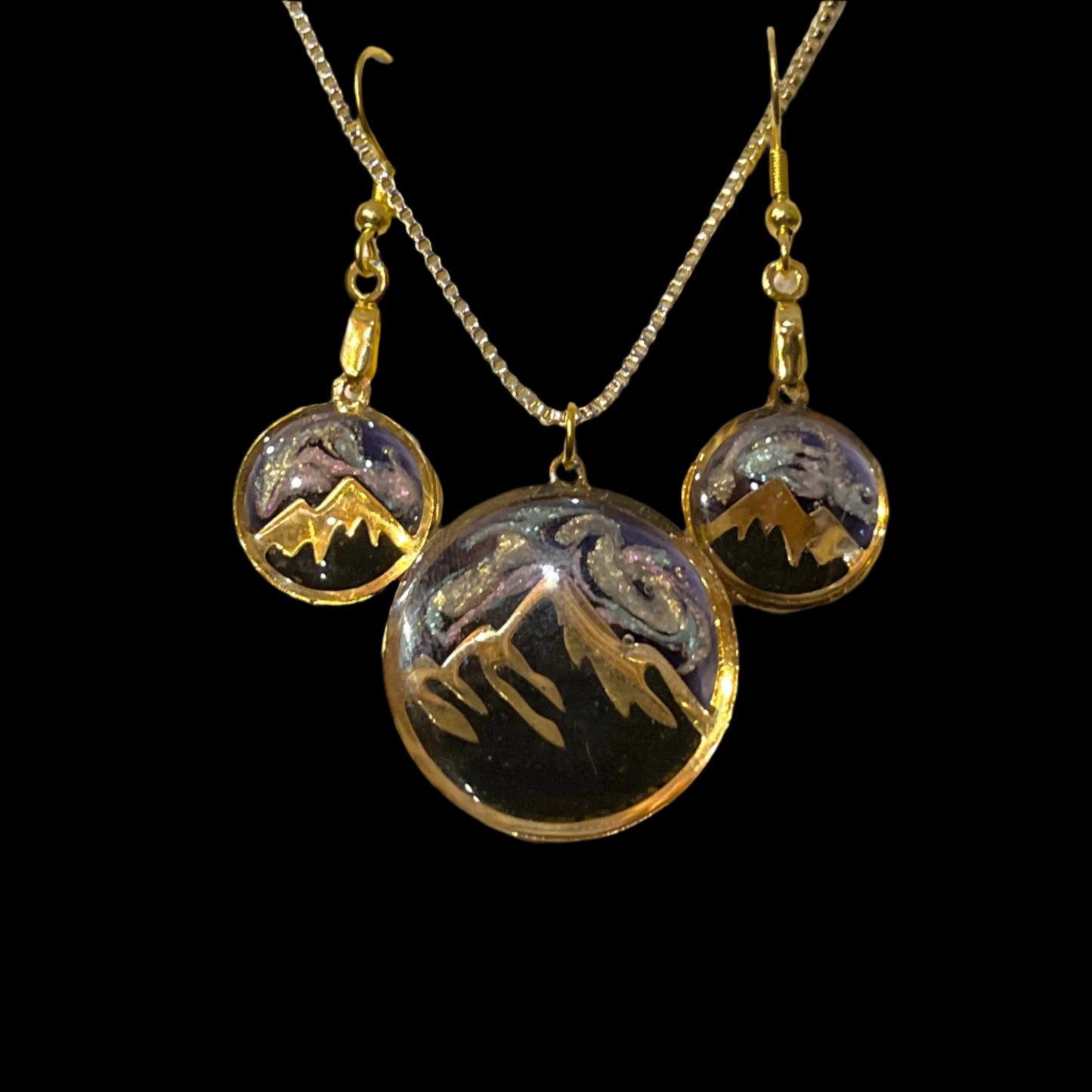 Gold Aurora Necklace & Earrings Set - Anchorage