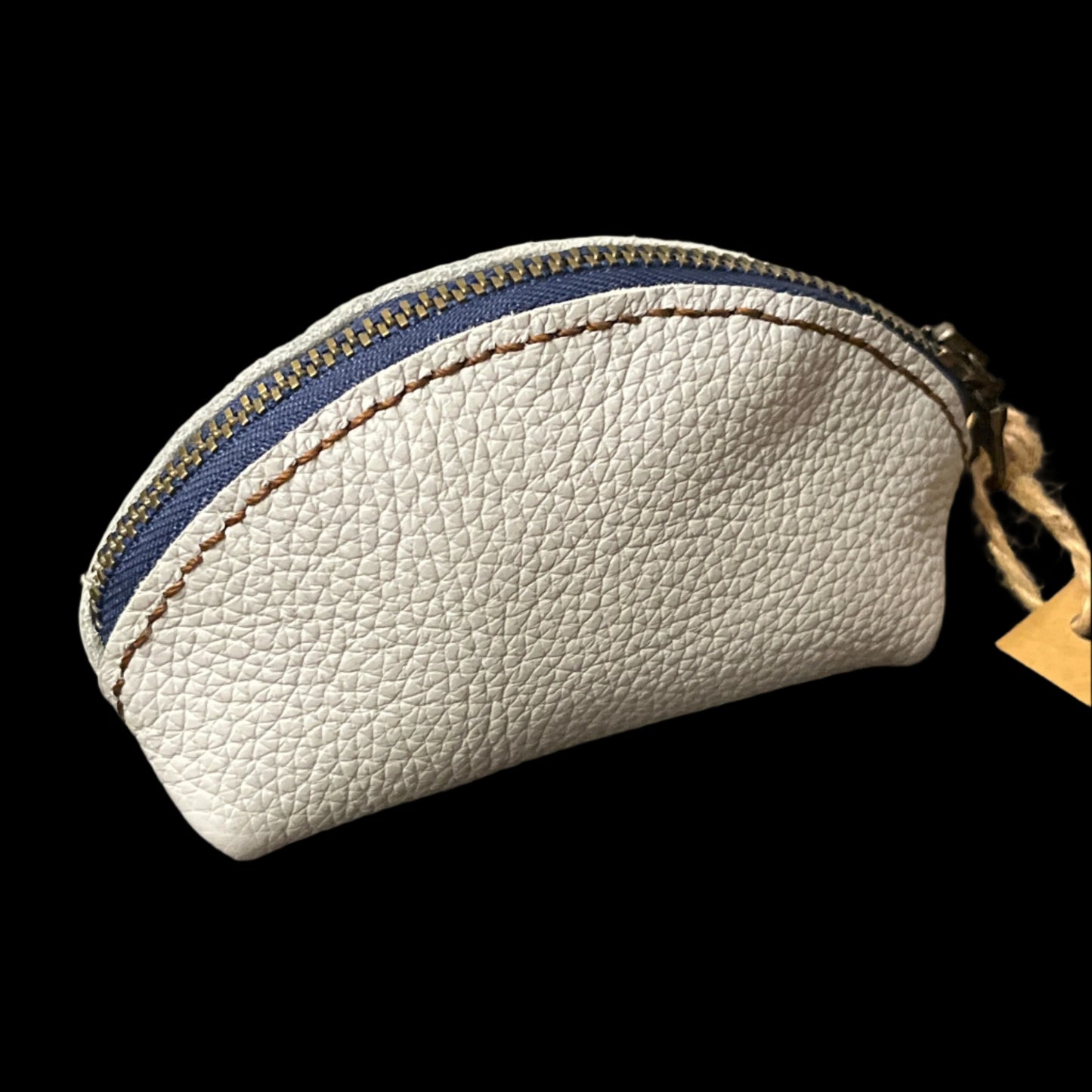 Leather zip pouch by Timber & Tundra