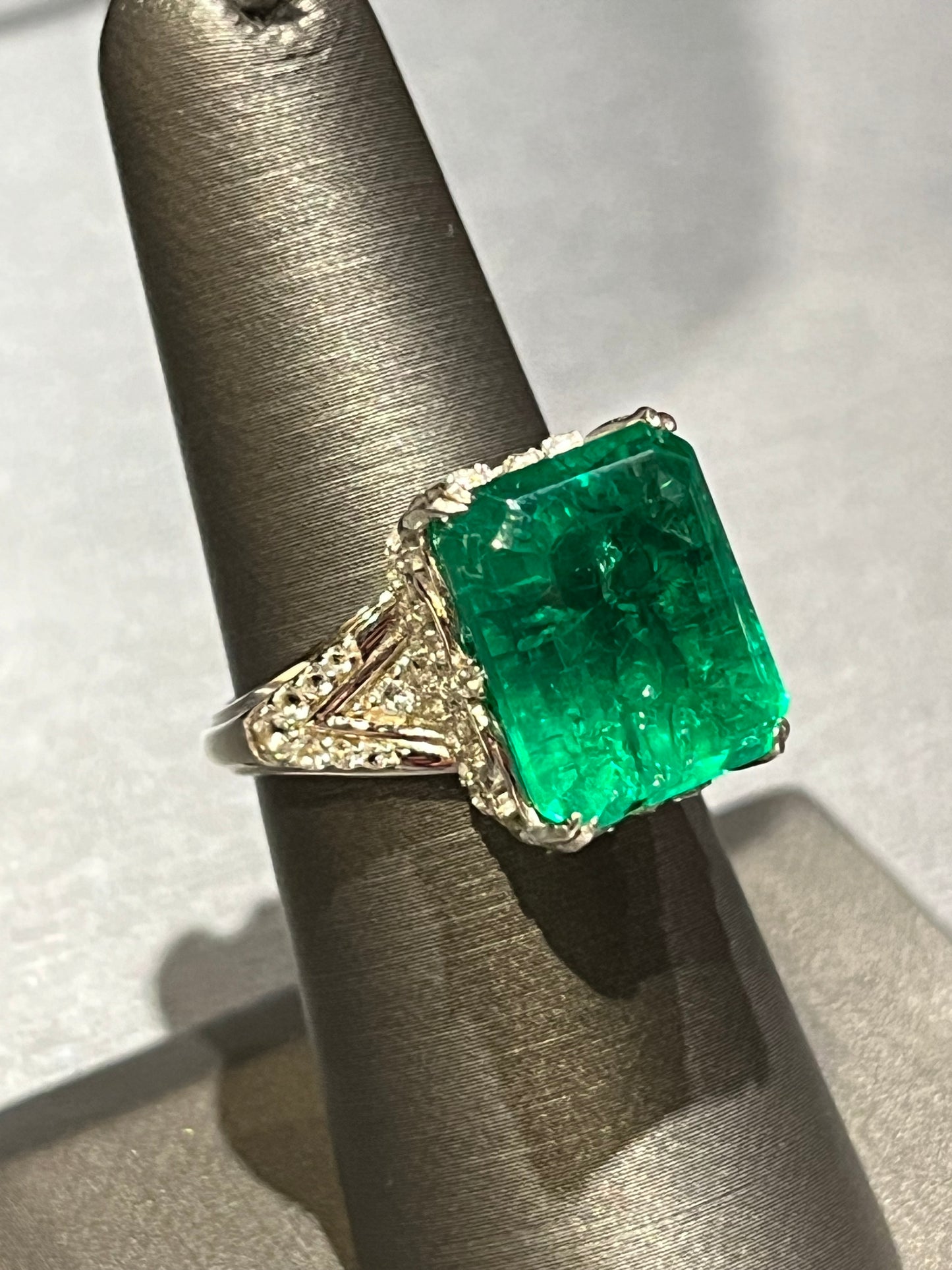 10.52ct Emerald w/ White Topaz in Sterling (size 6.5)
