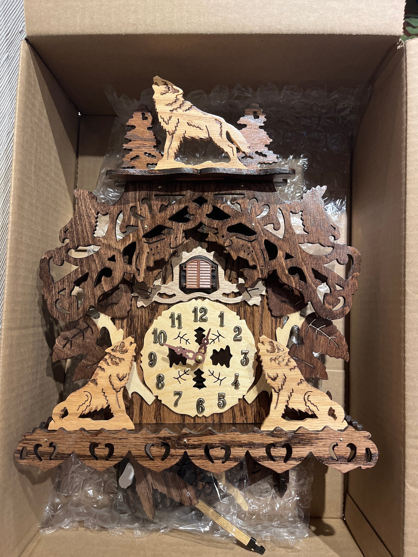 Large Alaskan Cuckoo Clock