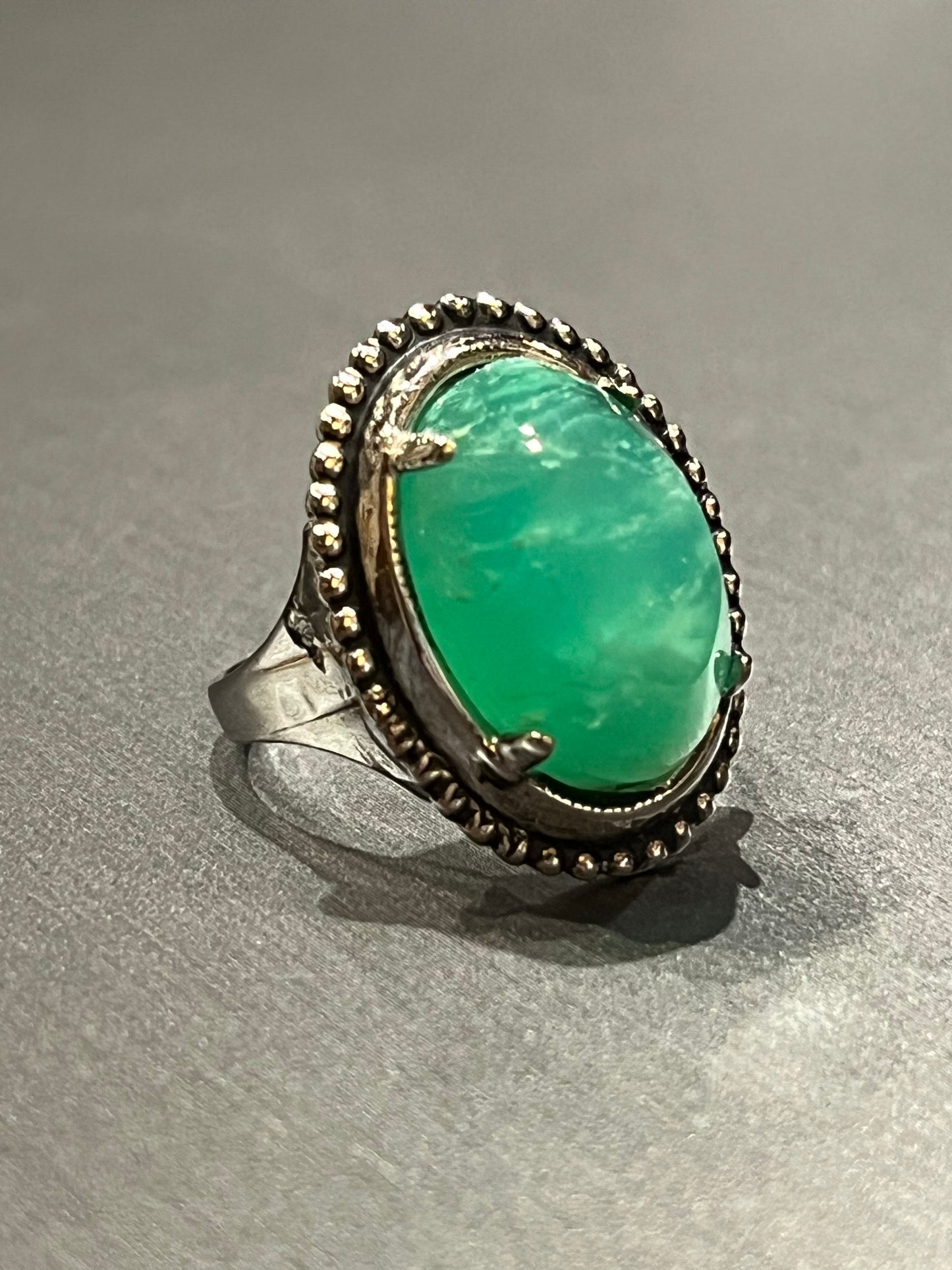 Antique Silver Ring with Chrysoprase